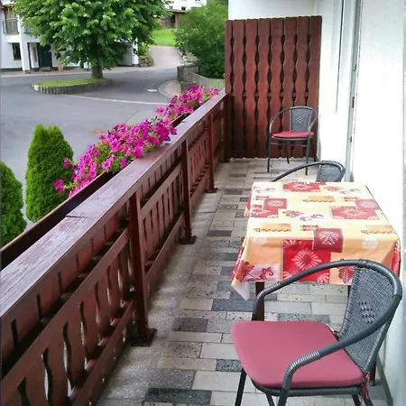 Гостевой дом Und Hohe Rhoen