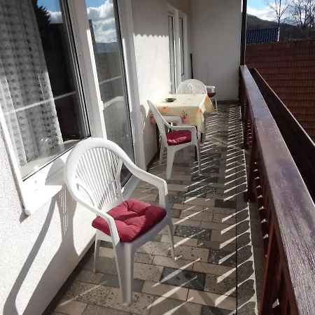 Und Hohe Rhoen Гостевой дом 3*