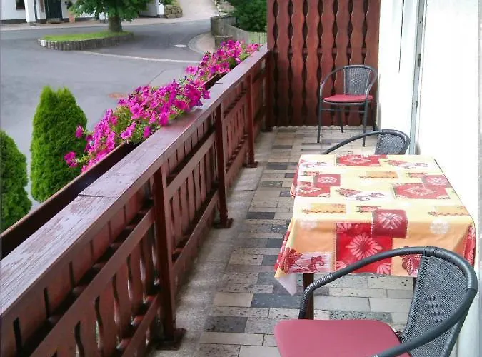 Pensión Und Hohe Rhoen