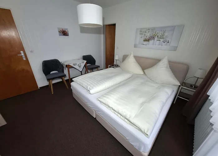 Und Hohe Rhoen Pensión 3*